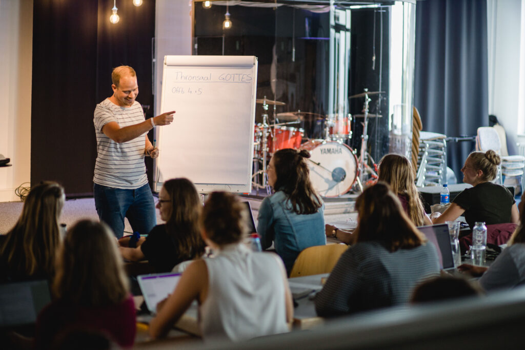 Ruben unterrichtet bei Gospeltribe